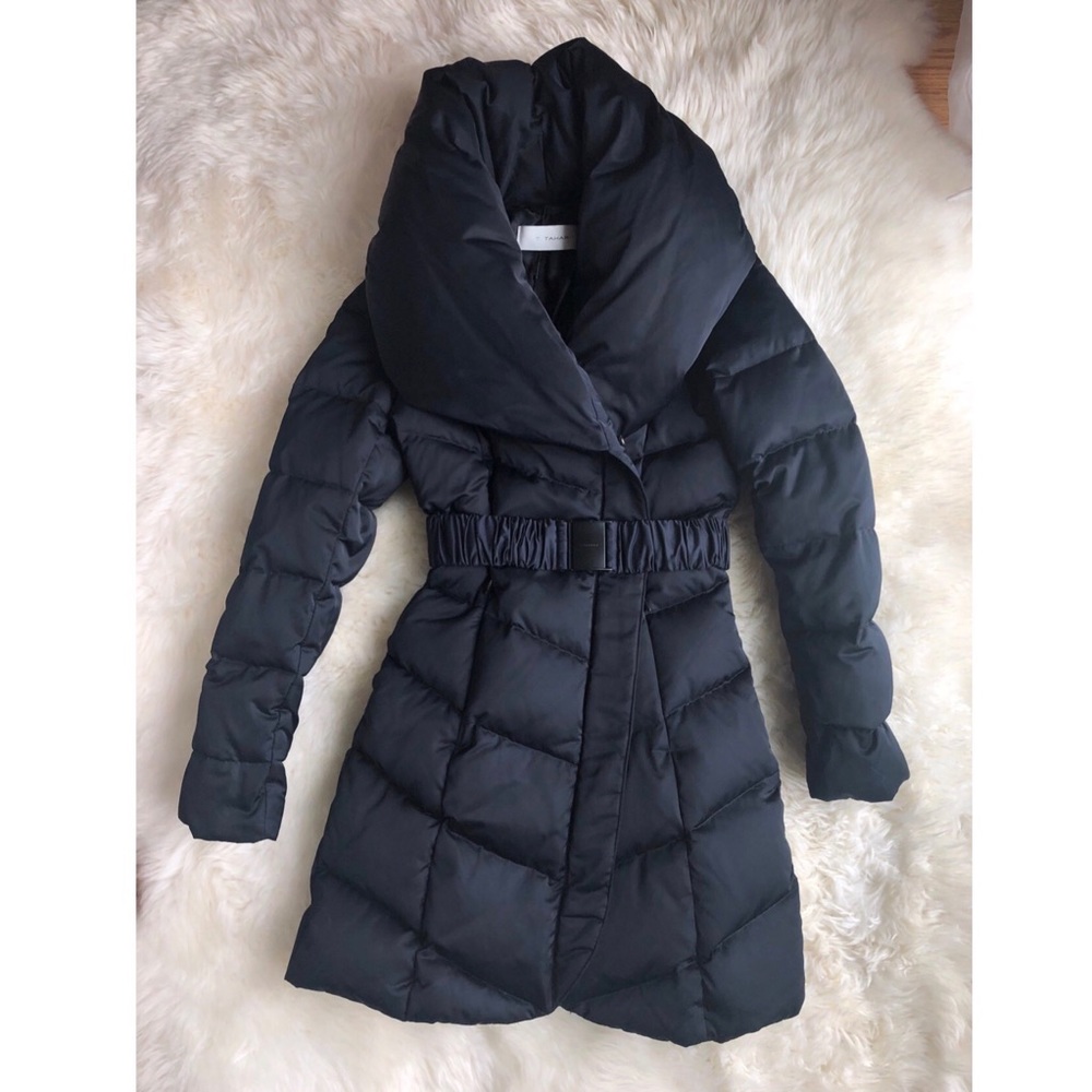 Down quilted coat with belt